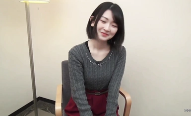 【FC2-PPV-1952142】เวอร์ชั่นบิวตี้อาเจียนเป็นเลือด ขอแนะนำ! ฉันเลือกสาวสวยสุด ๆ อายุ 19 ปีผมสั้นบริสุทธิ์ [Jiajun Miru] หีของเธออ่อนโยนและแน่นจนลุงทำได้แค่ส่วนเล็ก ๆ แล้วอุทาน! ถึงอย่างนั้นเธอก็ยังร้องออกมาว่ามันเจ็บ