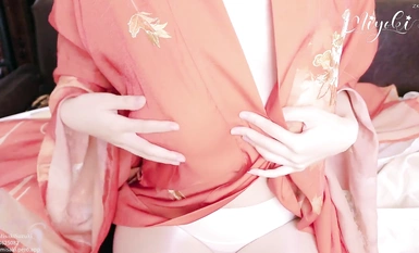 百变COSER美少女【铃木美咲】作品，枫·落，疯狂自抠白浆直流