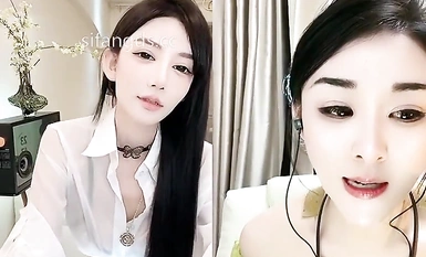 快手【孫妮】性感長腿女神 熱褲抖臀 騷表情 騷舞誘惑 (3)