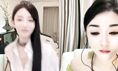 快手【孫妮】性感長腿女神 熱褲抖臀 騷表情 騷舞誘惑 (3)