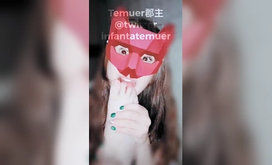 最新9月無水核彈！高顏極品露臉女神【Temuer郡主】推特福利，好身材美鮑，金主的小母狗，各種露出啪啪內射 (5)