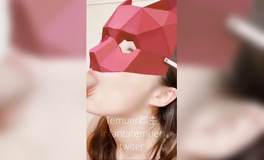 最新9月無水核彈！高顏極品露臉女神【Temuer郡主】推特福利，好身材美鮑，金主的小母狗，各種露出啪啪內射 (5)