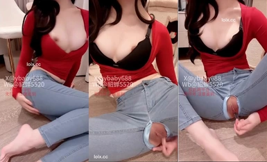 WeiboとTwitterの才能の女神「Little Diao Chan」VIP個人撮影 - 制服 (1)