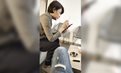 重磅无水泄密！超强PUA约炮大神，露脸玩肏极品御姐范美少妇，气质非凡，口交毒龙各种性爱自拍(2)