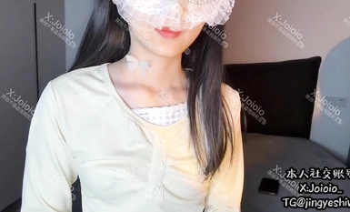 Malakas na babala! Sanayin ang iyong pinsan na maging isang asong babae na kumakain ng semilya at ihi! Ang semen food mukbang ng aking kapatid na babae na "Jojo Nine-Nine" ay isang Mid-Autumn Festival at mas maganda ang mga deep-throating na sem