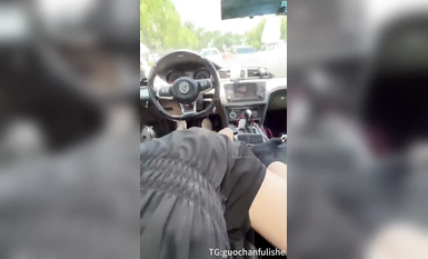 Ang pinakahuling malaswang kapistahan na "Wuhan Couple LM_8866" ay naghahatid sa isang grupo ng mga single na lalaki sa gang-rape ng dalawang maliliit na asong babae. panggagahasa (3)