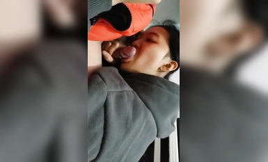 清純小妹和渣男分手後私密影片曝光1