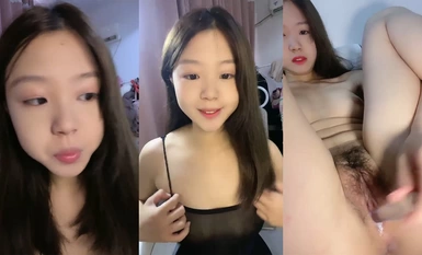 [Yi Yi Meng] 부드럽고 아름다운 소녀가 알몸으로 춤을 추고 자위하고 흰 주스를 분출합니다 (9)