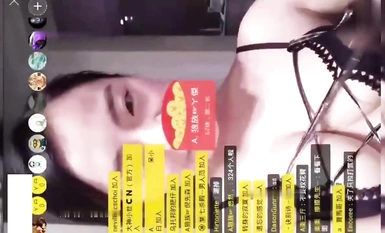 Pintu 4P senapang Sydney yang terkenal, senapang eksklusif Sydney yang popular di seluruh Internet, telah disetubuhi oleh berbilang orang tanpa kondom dan melakukan hubungan seks berkumpulan dan dia menangis!