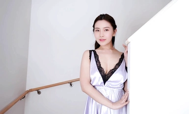 【AI明星換臉】AI- 楊穎 家居性感少婦 完美換臉，極品中的極品，值得收藏！