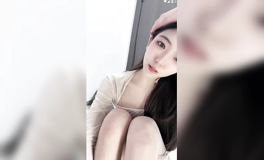 女神突破尺度！ 【上官婉儿】急速抽插狂喷，塞满小穴(7)