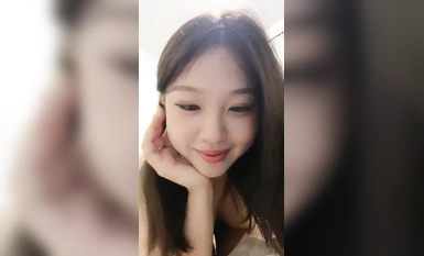 【粉嫩少女】美女大学生春药助兴3p流出白浆(3)