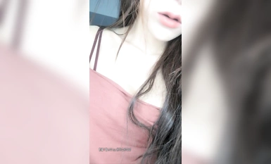 猫系女友的主播【猫九清】，颜值抗打，胸大汁多(2)