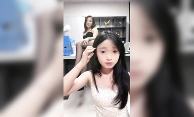 【白領也瘋狂】風騷小姨帶侄女辦公室發騷大秀 (3)