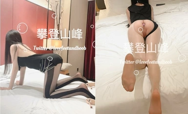 Espesyalista ng Twitter ang pakikipag-date sa magandang ugali na si "Climb the Mountain". buhok at itinulak siya nang malalim hangga't maaari.