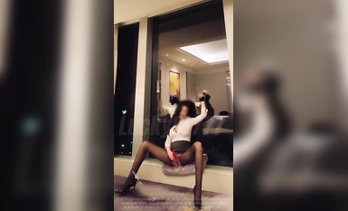 頂級氣質尤物御姐女神『LuckyQL777』綠帽老公開發黑絲OL嬌妻給單男爆操，把極品嬌妻調教成小母狗，全程高能