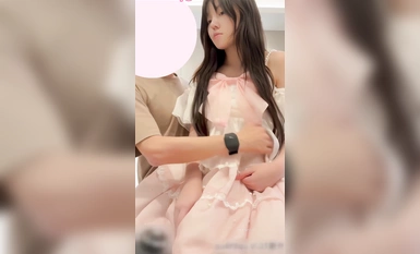 Mua với ưu đãi khủng và giá cao để chia sẻ màn kết nối lộ diện thật (Phần 1)! Pink King trên Twitter có cuộc hẹn hò 3K với mỹ nhân E-cup lolita 19 tuổi đẹp nhất, ít kinh nghiệm và cảm giác như mối tình đầu.