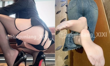 Twitter의 우아한 여성 S. 실크 피트 주스를 짜내는 여신 "Xi Xi"가 발바닥과 발가락에 고강도로 거시기를 위아래로 문지릅니다. (1)