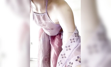 元气舞姬@冰冰尺度付费裸舞作合集第二弹(1)