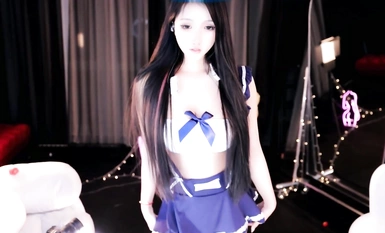 Penari Payudara Besar NetEase CC@Yaen Beibei Taikun Tempatan Sepuluh Ribu Yuan Tarian Bogel Tersuai + 1V1 + Tarian Panas Koleksi Karya Baru (1)