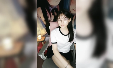 清纯粉嫩眼镜娘@酒窝小妹尺度福利秀(12)