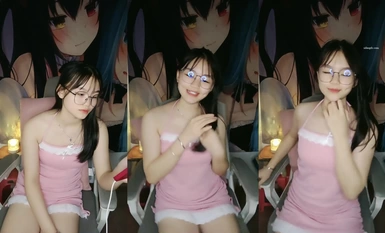 清纯粉嫩眼镜娘@酒窝小妹尺度福利秀(13)