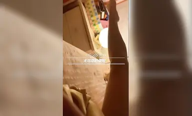 最新10月無水首發！魔都綠帽調教博主【大鳥哥的母狗】推特福利，極品淫妻，可樂灌腸肛門內射疊羅漢3P黑人群P (4)