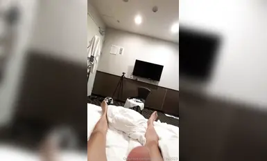 最新10月定期購読商品！デビュー以来のキャリアの絶頂期に、スーパーフックアップマスター[ハンソン]がお金を払って、あらゆる一流の女性とセックスできるほど大きくて猛烈な長いビデオ⑦を制作しました(2)