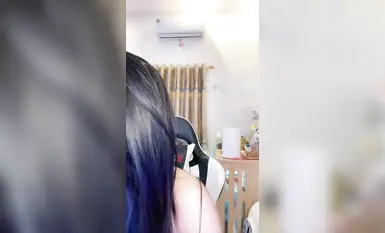 Ngoc Asian machine squirting