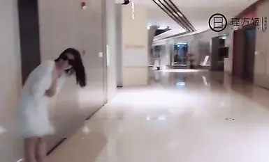 【深夜企划】极品模特【理万姬】-男厕到商场露出