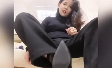 Koleksi wanita berkaki sutera yang tampan@豆满月 menghina dan mengeluarkan intipatinya (14)