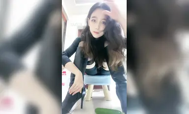 Koleksi wanita berkaki sutera tampan@豆满月 menghina dan mengeluarkan intipati (3)