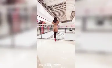 麻酥酥哟2018‎.0‎3.0‎4‎ 商场陋出