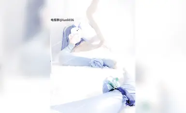 เทพธิดาสวัสดิการสุดน่ารักที่ถูกกฎหมาย [Koike Rina] เพราะผิวของ Xiaoqiao Swan Dream ถูกสอดเข้าไปในกระจกพร้อมกับหีที่อ่อนโยนของเธอเผยให้เห็นใบหน้าของเธอเล็กน้อยนางฟ้าตัวน้อยที่บริสุทธิ์และสวยงาม (1)