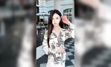 คนดังทางอินเทอร์เน็ตหน้าตาดี TS [Don't Touch My Fairy Rod] กินไก่และมีเพศสัมพันธ์กลางแจ้งในตำแหน่งต่าง ๆ ด้วยสีหน้าลามก (1)