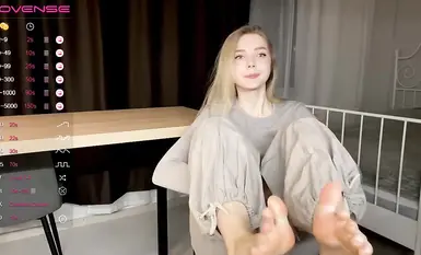 CB駅の超美少女oh_honey_は甘い声を持っています (7)