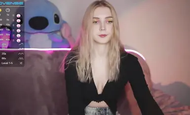 Ang napakagandang babae sa CB station na si oh_honey_ ay may matamis na boses (12)