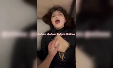 얼굴을 보여주는 왕가슴 암캐 [oOooo] 검은 스타킹의 바니 걸에게 정액을 모두 엉덩이에 사정하고 싶고 등이 가장 깊습니다 (4)