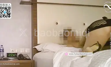 推特NTR媚黑夫妻，寶寶米奇系列，對話是亮點，極品超騷美少婦露臉長視頻