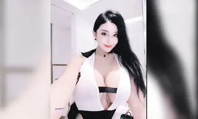 抖音巨乳模特網紅@芷儀g寶 尺度作品合集