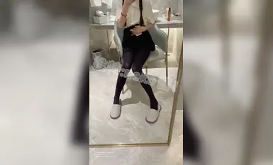 最新10月福利，萝莉风可爱嫩妹【neko酱】-淫语