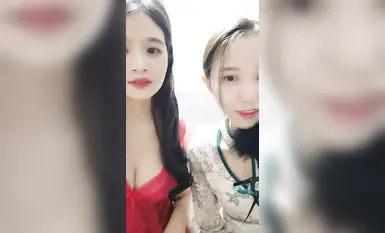 [应求更新]最近下海的高顏值小空姐 紫賢 火腿腸互插蜜穴 來上啊來上我們兩個 雙飛服務你爽爽你哦