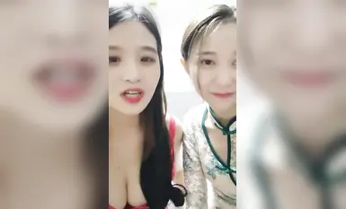 [应求更新]最近下海的高顏值小空姐 紫賢 火腿腸互插蜜穴 來上啊來上我們兩個 雙飛服務你爽爽你哦