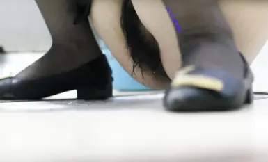 แอบถ่ายเซลฟี่ในห้องน้ำ