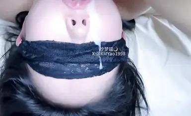 [Foot control cuckold ecstasy] Post-95s cuckold couple’s beautiful leg queen “Xi Mengyao” paid resource “Fucking erotic little bitch’s thick cum filling entrance” top semen oral blast