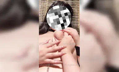 Với 920.000 người theo dõi trên Twitter, nữ thần ngực khủng cuối cùng [Jiuer Gentle Sister] được tùy chỉnh với giá 1.999 nhân dân tệ, bị trói và huấn luyện kỹ năng dây thừng, và nút hậu môn Ziwei là chỗ dựa (2)