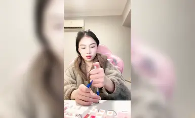 80多斤苗条妹妹！大屌炮友激情操逼！骑在身上骚逼磨屌，一下下深插到底，场面很精彩