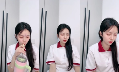 2024年11月、絶対的最強の美形新人！ [04 Sweet Sister]、愛が頭に浮かび、小さな妖精はとても寛大で、美しいピンクの穴と美しい胸を持っています