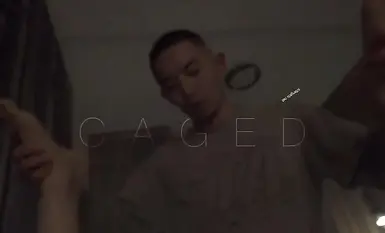 大麻を吸うのが好きで会話に汚い言葉が含まれるヒップホップ ファンの DuDu は、7 本のプライベート ビデオを無料でアンロックし、楽しんで、あらゆる種類の一流の周辺機器をファックします (4)