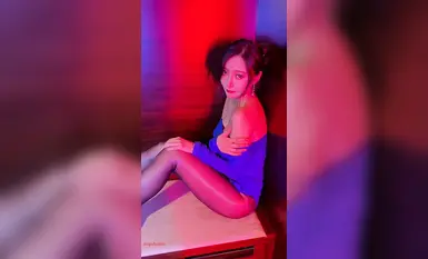 Pakaian Biru Wang Xinyao-Minyak